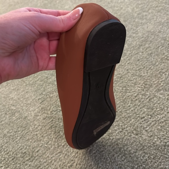 Brown ballerina flats size 9 - Picture 2 of 2